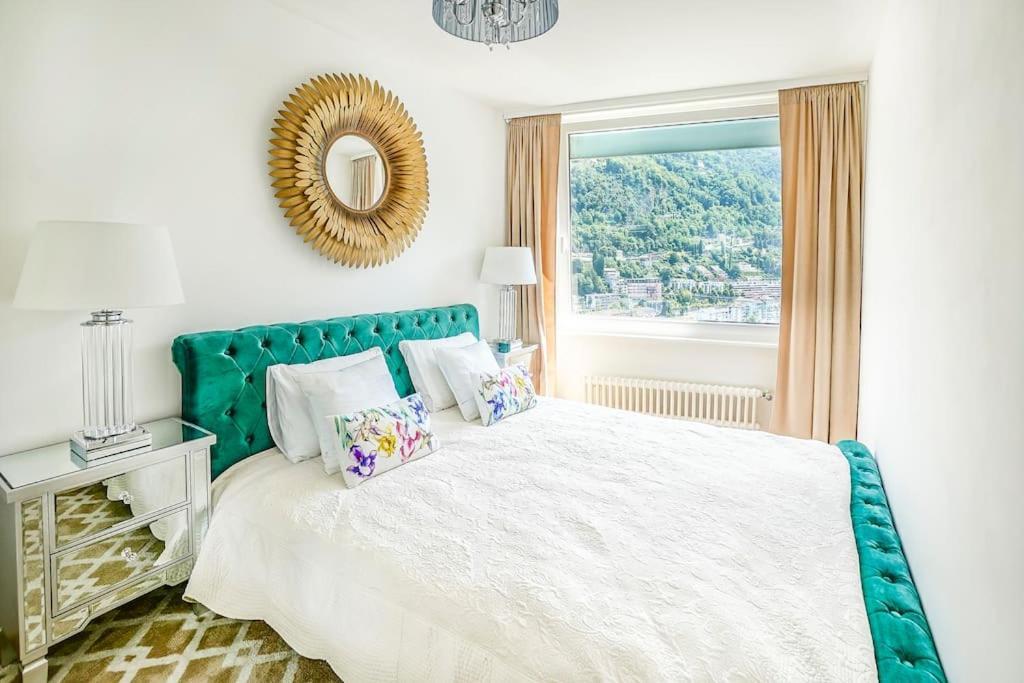 Montreux Paradise Top View 외부 사진